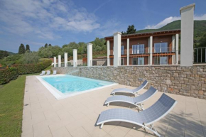 Villa Albachiara, Private Luxury villa with private pool and lake view Gardone Riviera